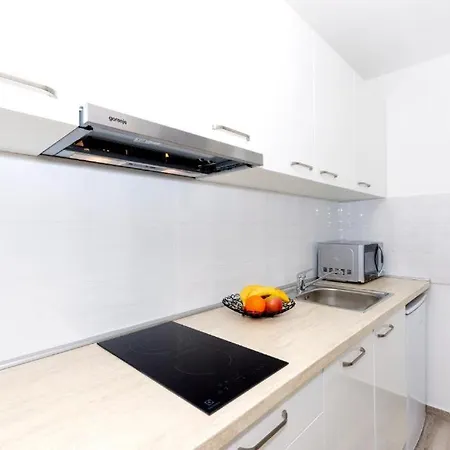 Jadran Apartamento *